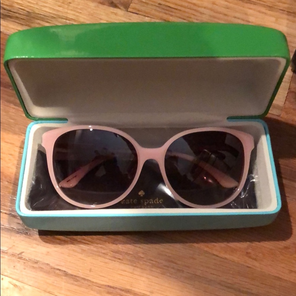 Kate Spade Shawna Sunglasses Pale Peach